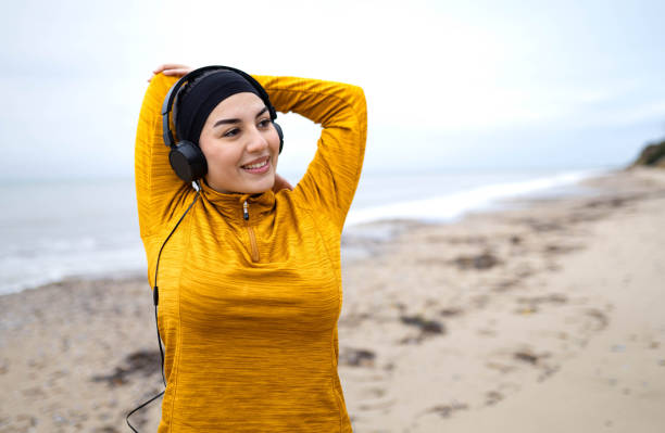istock Run to start the day 2189618591