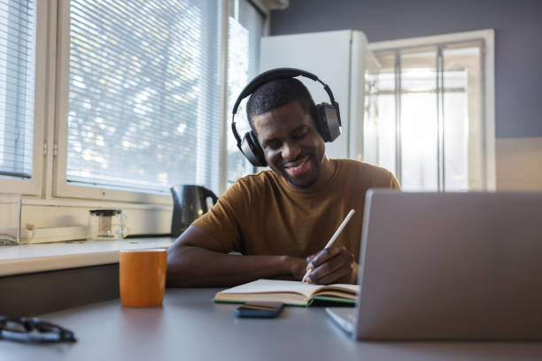 istock Online education for adult students 2189655221