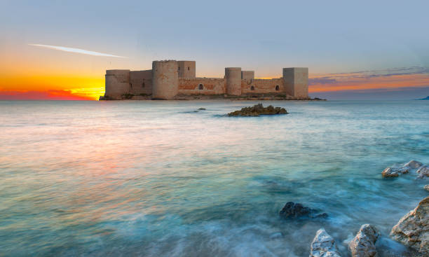 istock The maiden's castle (Kiz Kalesi) at twilight blue hour - Mersin, Turkey 2189748685