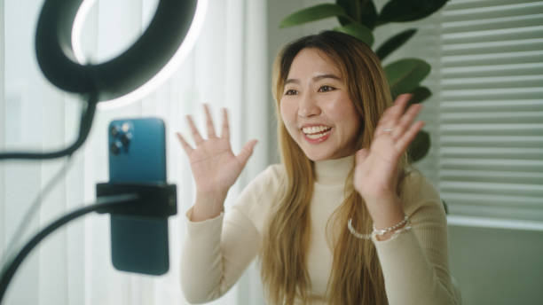 istock Influencer woman greeting. 2189751662
