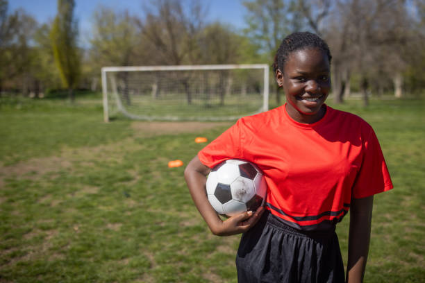 istock Young female soccer player 2189788275