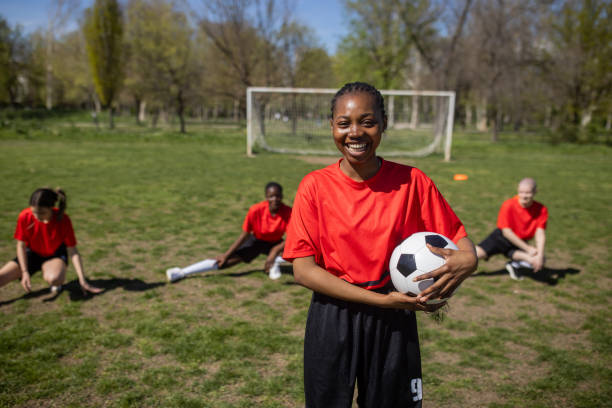 istock Young female soccer player 2189788538