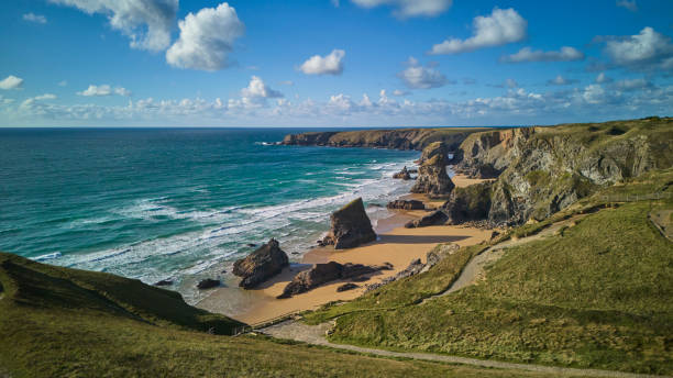 istock Beach at Bedrutheran Steps in Cornwall, England. 2189788999