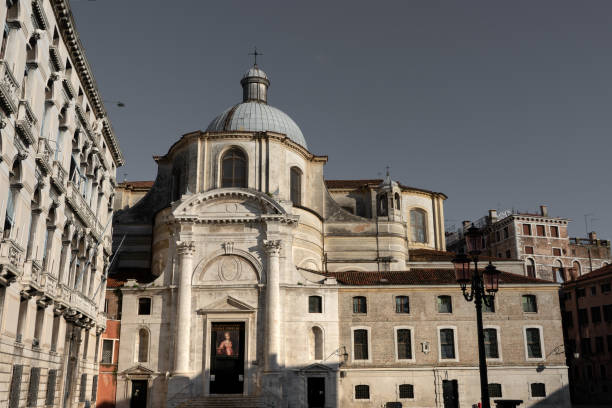 sights and sounds in venic in italy