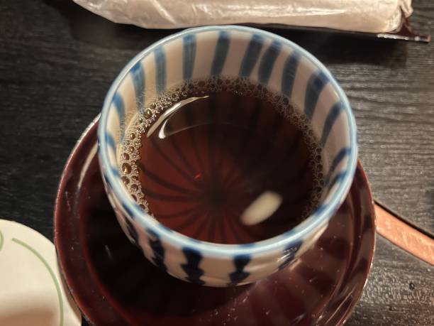 istock A cup of tea in Shinjuku 2190012019