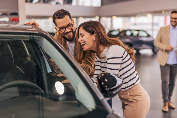 istock A collaborative journey to find the perfect car 2190089018