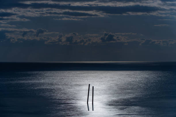 月, 月明かり, 海, 空, 雲, 浜, 水, 夜, 夜景, 光, 海景, 地平線, 風景, 自然, 堀切峠, 宮崎市, 宮崎県, 12月, 冬, 景色, 旅行
