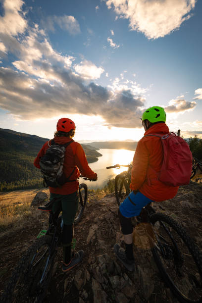 istock Mountain biking in Kalamalka Lake Provincial Park 2190116152