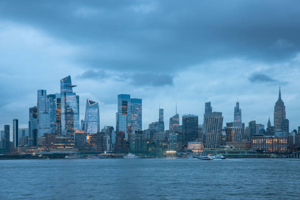 istock New York Manhattan Midtown skyline 2190267692