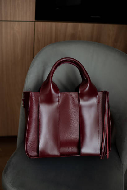 istock women's genuine leather bag 2190289790