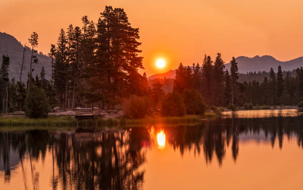 istock Smoky Sprague Lake Sunrise 2190297034