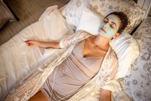 istock Refreshing self care in the morning 2190336406