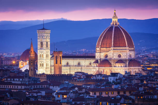 istock Cathedral Santa Maria del Fiore 2190367339