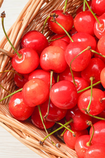 Japanese cherries, Fresh sweet cherries