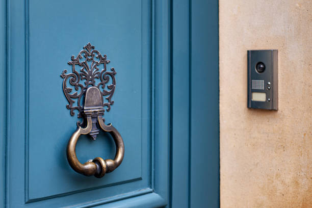 istock Contrast on a French classic mansion 2190402243