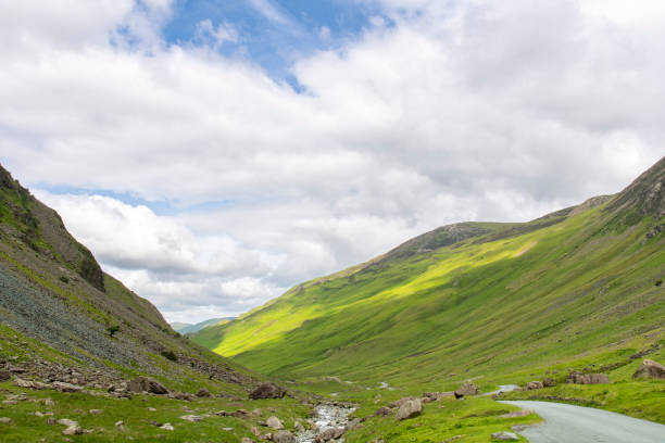 Narrow road up Newlands Valley up to the pass