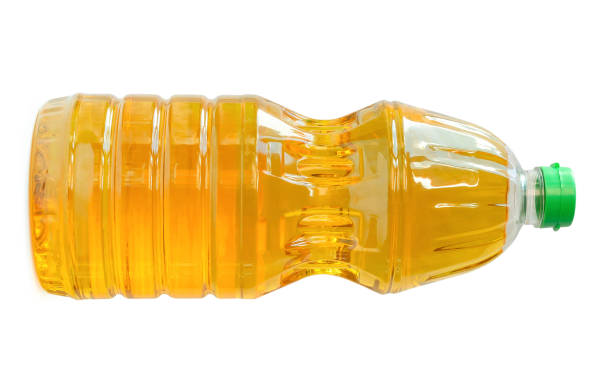 istock Yellow cooking vegetable oil in medium plastic bottle isolated on white background with clipping path 2190455273