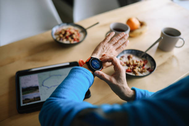 setting up maps on the smartwatch before trail running
