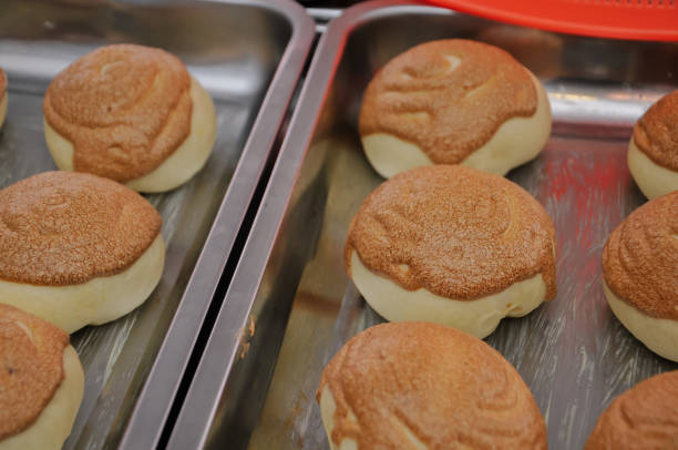 istock bread making business to market to consumers 2190595585