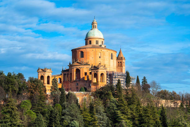 istock Santuario della Madonna di San Luca 2190599294