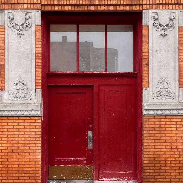 istock Red Doorway Chicago 2190732778