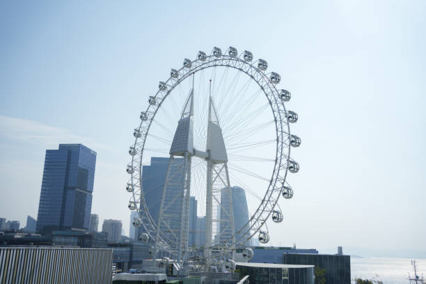istock city ​​ferris wheel 2190782173