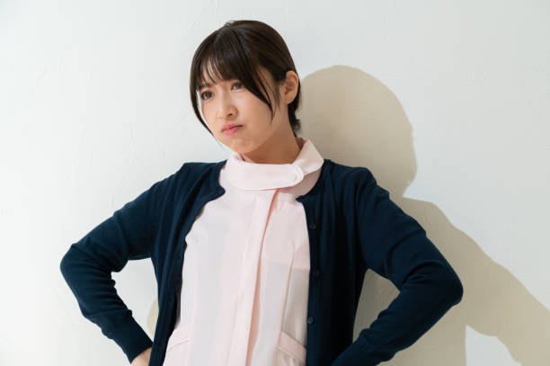 istock Japanese clinic staff who think on a white background 2190946446