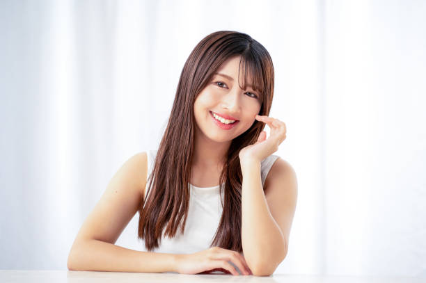 istock Japanese women with a beauty image 2190969250