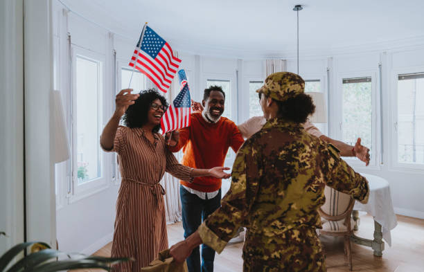 istock Us Veteran woman homecoming 2191030983