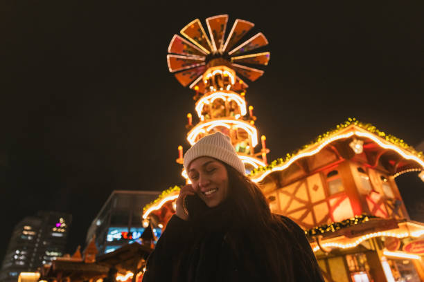 istock Joyful Call at the Christmas Market 2191033163