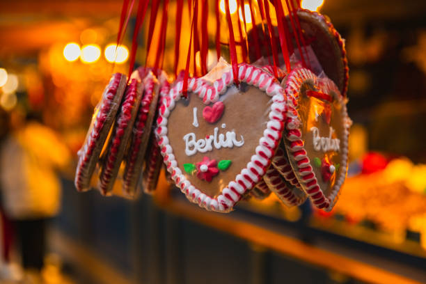 istock Berlin-Themed Gingerbread Hearts at Christmas Market 2191037332