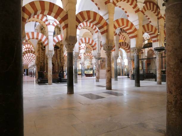 istock Mosque cathedral cordoba 2191080877