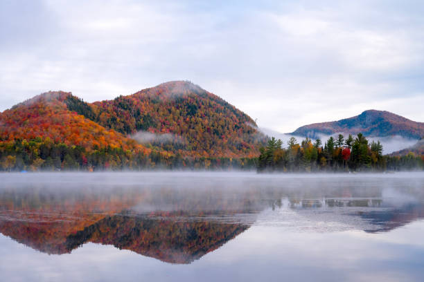 istock Fall colors at Lake Superior 2191097162