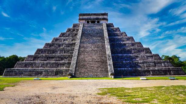 istock Pyramid of Kukulcan,El Castillo,Chichen Itza,Yucatan,Mexico 2191250961