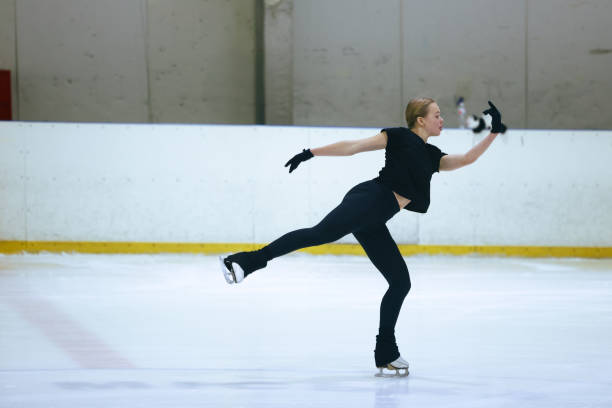 istock Figure skating girl 2191268983