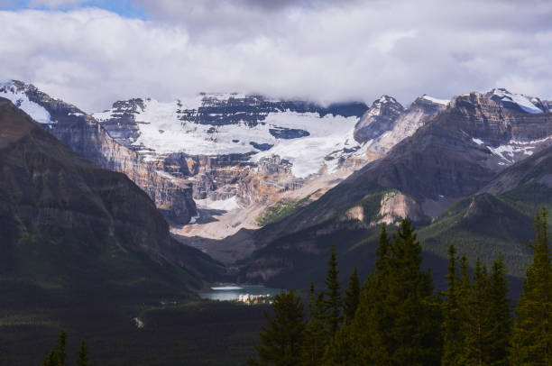istock Lake Louise Landscape 2191413503