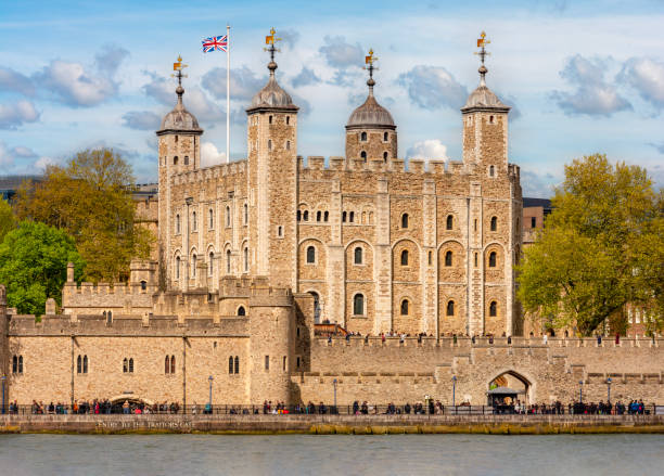 istock White tower in Tower of London along Thames river, UK 2191447363