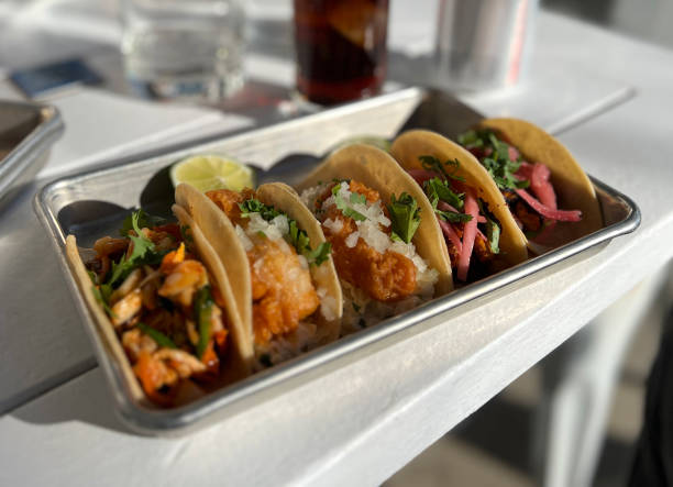 istock Street Taco Tray 2191613094