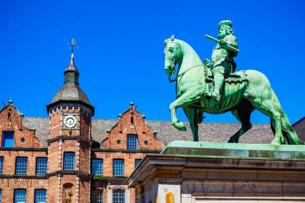 istock Rathaus old town hall, Dusseldorf 2191661359