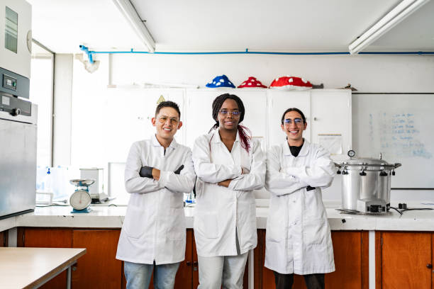 istock Portrait of a scientists on a laboratory 2191676496