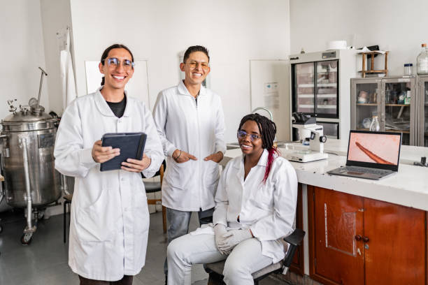 istock Portrait of a scientists on a laboratory 2191676693