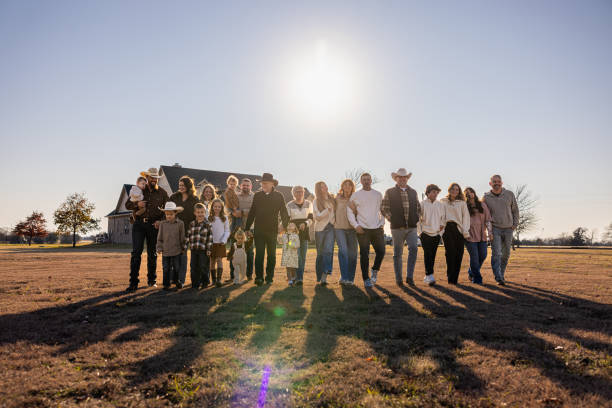 istock Large American Family Group Gathering 2191706364