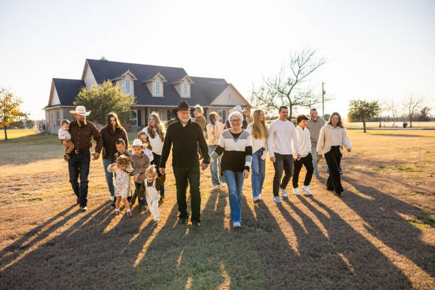 istock Large American Family Group Gathering 2191706468