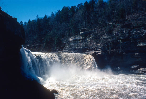 istock Cumberland Falls SP - Falls Close-up - 1980 2191764351