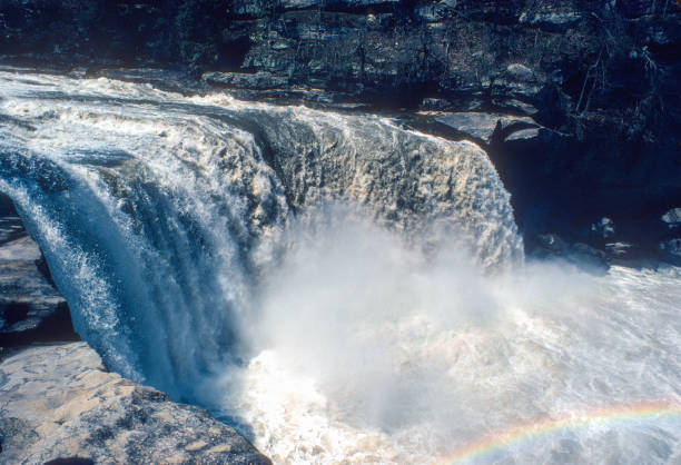 istock Cumberland Falls SP - Falls Close-up with Rainbow - 1980 2191764373