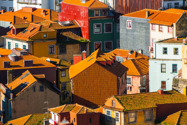 istock Old architecture with red tile rooftops in Porto, Portugal. 2191799605