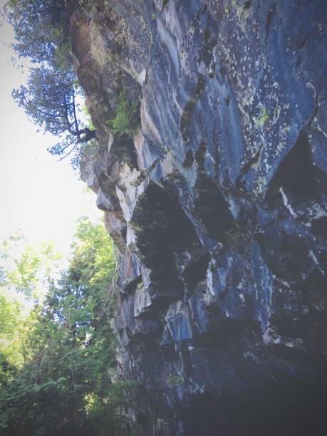 istock Lions Head Caves, Bruce Peninsula 2191901059
