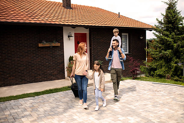 istock Young family going on vacation 2191955431