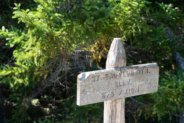 istock St. Sauveur Summit Sign, Acadia National Park 2191963328