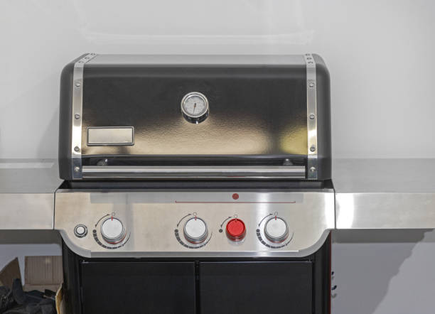 istock Natural Gas Burning Grill 2192028854